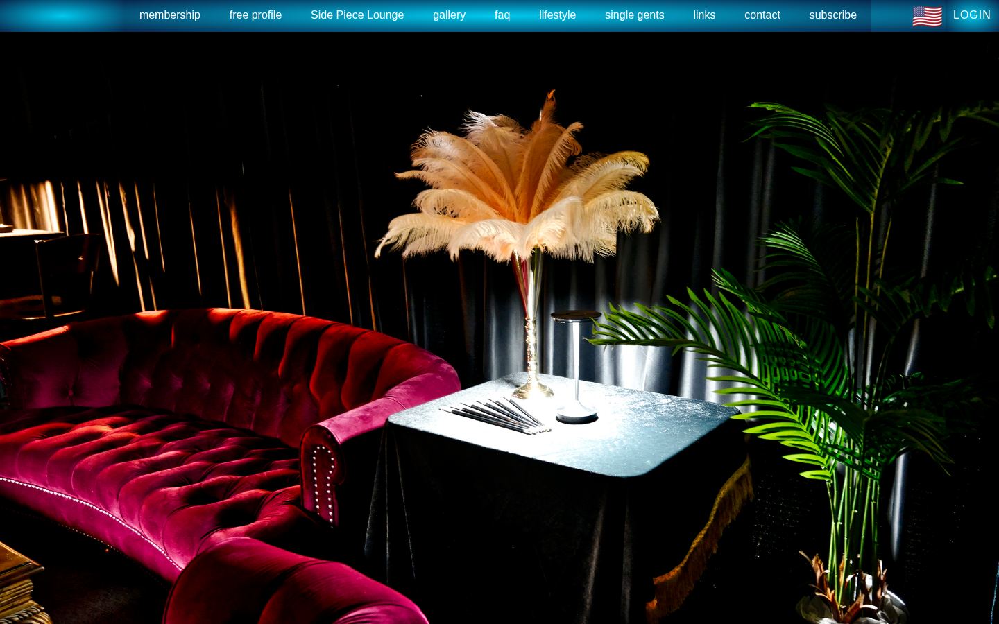 Club Sapphire · HOMEPAGE_SCREENSHOT